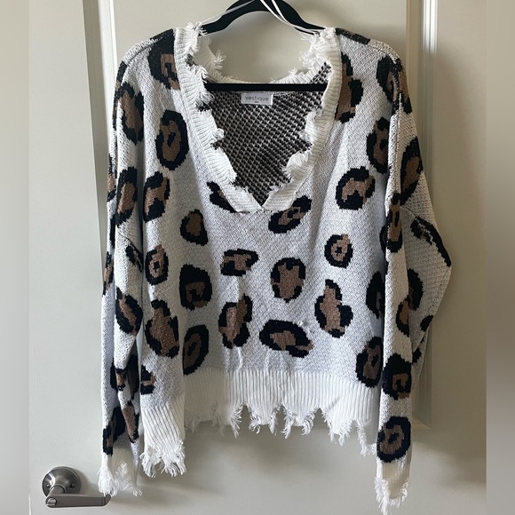 Leopard fringe sweater - Picture 2 of 4